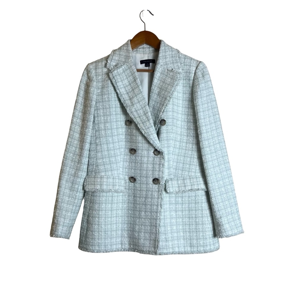 Ann Taylor‎ light green tweed like blazer. Size 8
